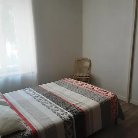 L'oustal Lägenhet